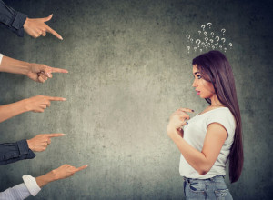 TEST LIČNOST: Zbog čega ste ljudima ČUDNI?