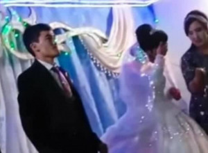 MLADOŽENJA JE URADIO NEŠTO NEČUVENO, kritikama je razapet u celom svetu! Ono što je učinio usred venčanja je monstruozno!