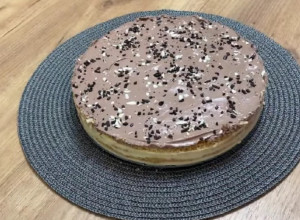 Recept za PUDING KEKS TORTU: Zaljubićete se u ovo kremasto zadovoljstvo na prvi zalogaj!
