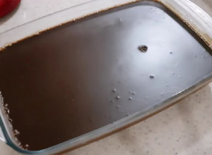 Recept za ČOKOLADNI KOLAČ „ČISTA PETICA“: Kremasto zadovoljstvo za istinske sladokusce!