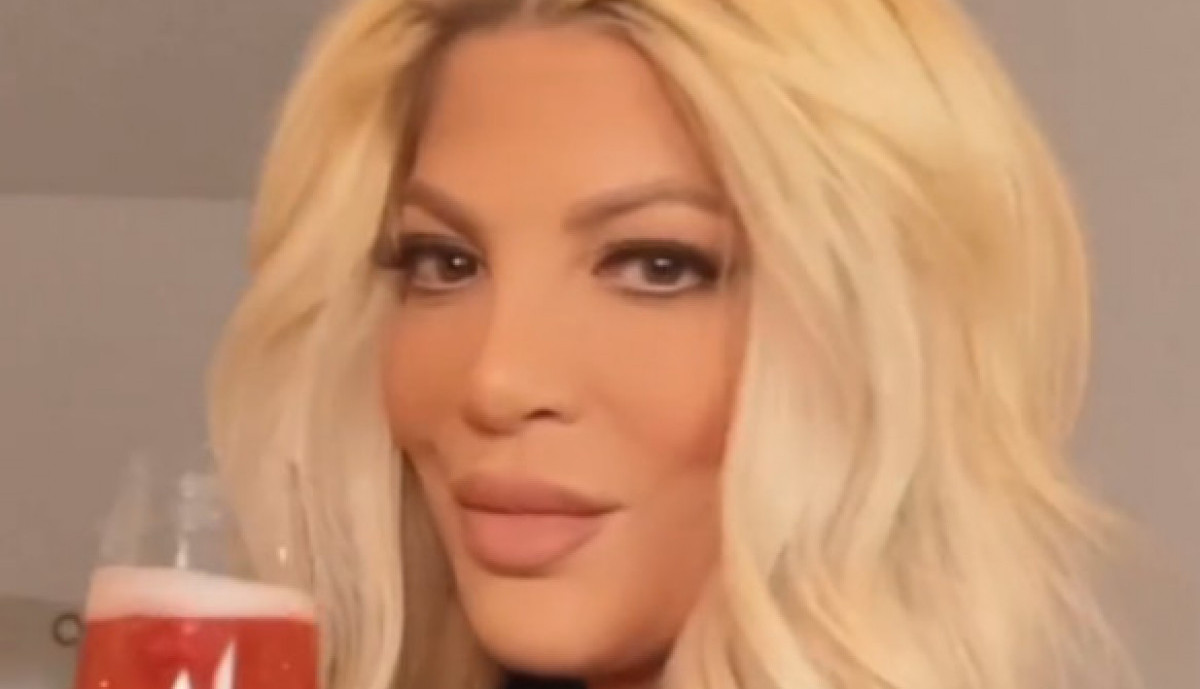 Čuvena glumica se pojavila na plaži, svi ŠOKIRANI! Negirala je da se ikada operisala, a vi prosudite sami! (FOTO)