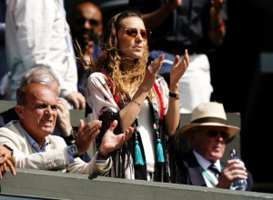 JECA U IZDANJU KAKVO DO SADA NISMO VIDELI! Stajling koji je bacio u senku čak i Kejt Midlton