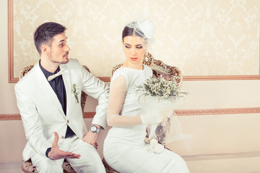 ONO ŠTO JE MLADA TRAŽILA OD GOSTIJU IZAZVALO JE BURU NA INTERNETU: Da li biste vi pristali na ovaj uslov? (FOTO)