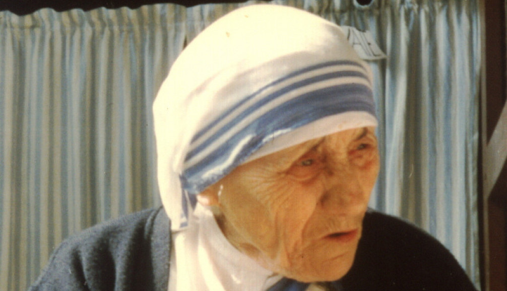 Nikada ne dozvoli da sretneš nekoga ko nakon sureta s tobom neće biti srećniji