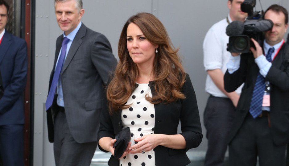 ŠOKANTAN PROPUST OBEZBEĐENJA KEJT MIDLTON: Svi govore o muškarcu koji se šunja oko princeze (VIDEO)