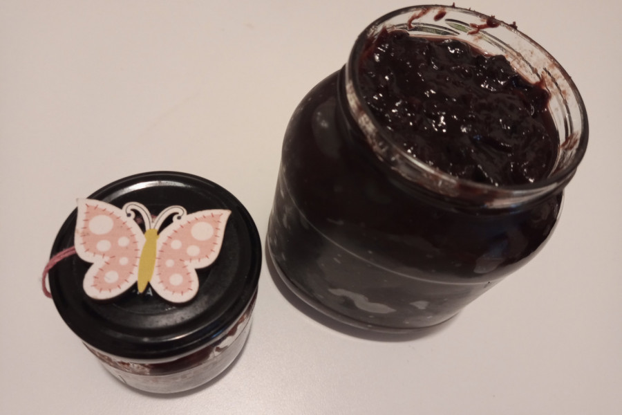 Recept za NAJBRŽI DŽEM od šljiva ikada: Poslastica u svakoj situaciji