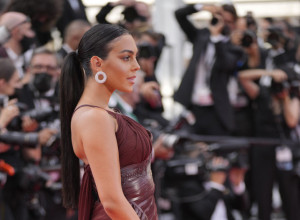 IMA TORBU KOJA KOŠTA KAO DVA STANA U BEOGRADU: Ovo je kolekcija tašni Ronaldove supruge koja se redovno hvali kako pliva u novcu! (FOTO)