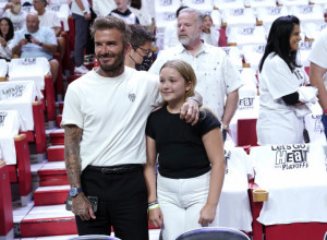 Viktoriju Bekam razapeli zbog fotografije ćerke i muža: Gde će vam duša?!