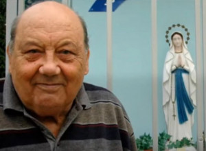 PREZIVEO PAD AVIONA I DOBIO NA LUTRIJI! Ovo je najsrećniji čovek na svetu, priča koja će vas fascinirati, ostao je nepovređen i nakon pada kola u provaliju!