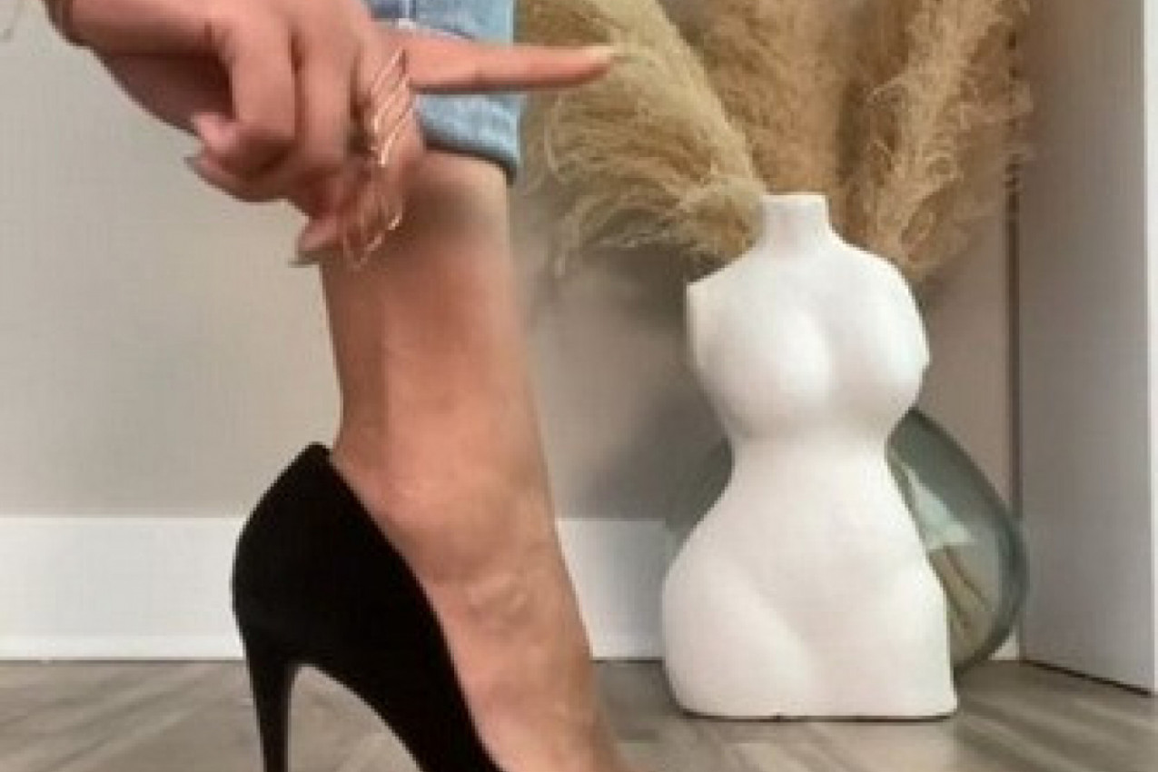 GENIJALAN TRIK: Skratite nogavice i rukave bez igle i konca (VIDEO)