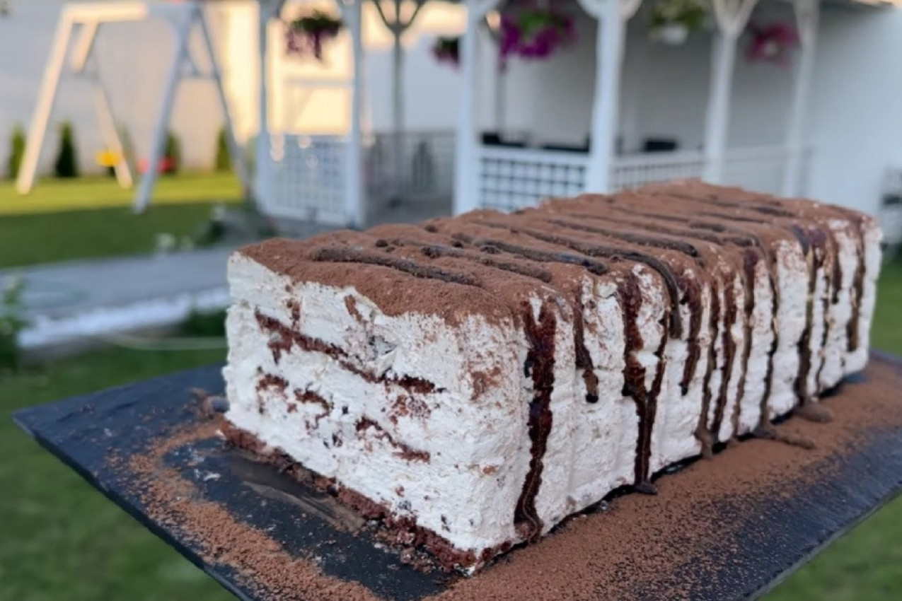 ČOKO-KAFA DESERT: Recept za penušavi slatkiš koji se topi u ustima!