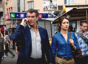 Propao BOND! Glumac koji je bio oličenje LEPOTE i muškosti ne liči na sebe! (FOTO)