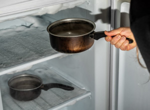 Jednostavan trik da STARI FRIŽIDER RADI KAO NOV: Sprečite skupljanje LEDA u hladnjaku i zamrzivaču