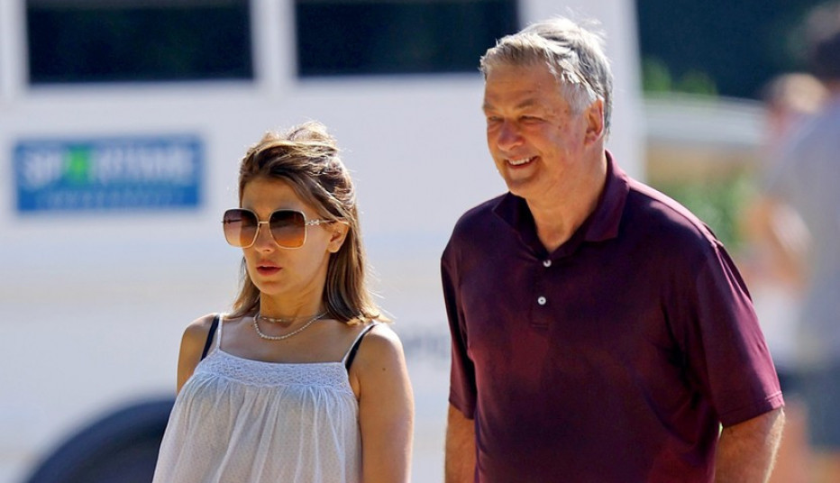 Svet u šoku šta je OVA TRUDNICA URADILA! Njena fotografija na instagramu podelila je svet, a u pitanju je žena čuvenog glumca! (FOTO)