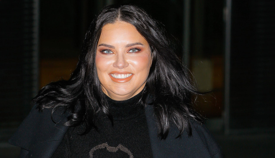 NAKON ŠTO SU JE NAPADALI DA JE OTEKLA ZBOG FILERA, LIMA JE POKAZALA PRAVO LICE: Evo u čemu je tajna promene Viktorijinog anđela, ovaj video sve dokazuje (VIDEO)