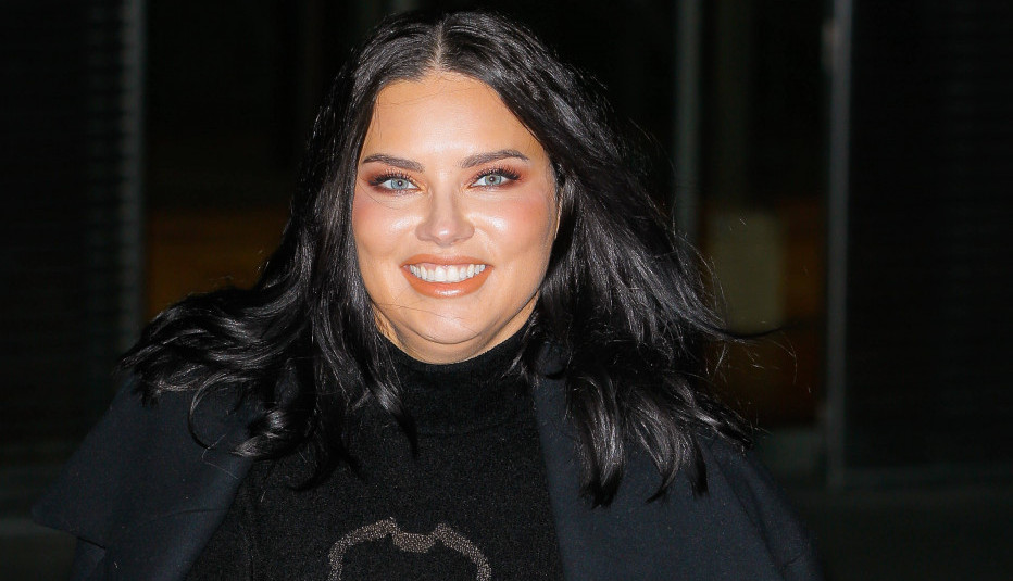 NAKON ŠTO SU JE NAPADALI DA JE OTEKLA ZBOG FILERA, LIMA JE POKAZALA PRAVO LICE: Evo u čemu je tajna promene Viktorijinog anđela, ovaj video sve dokazuje (VIDEO)