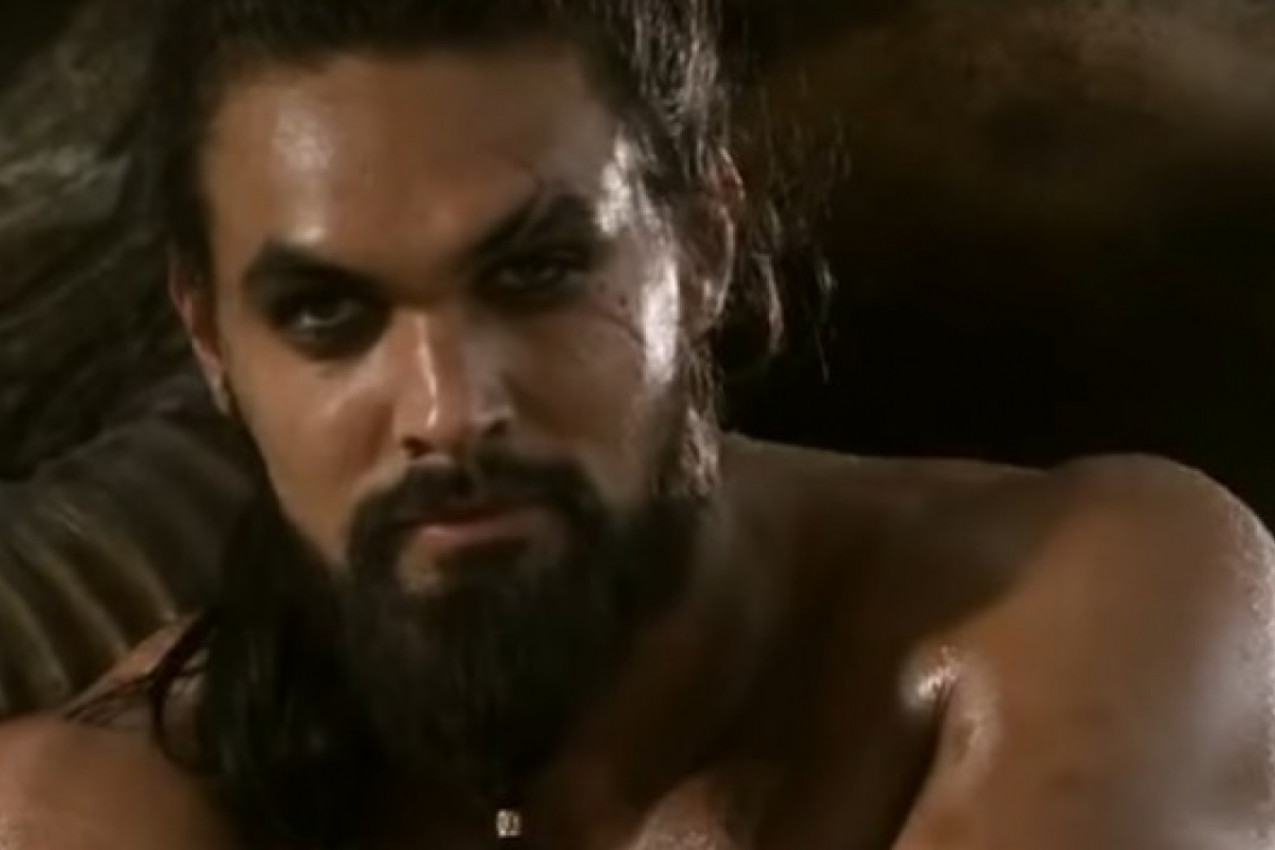 SLAVNI GLUMAC U ZAMRZIVAČU: Fanovi u neverici, a dame oduševljene što je skoro go! (VIDEO + FOTO)