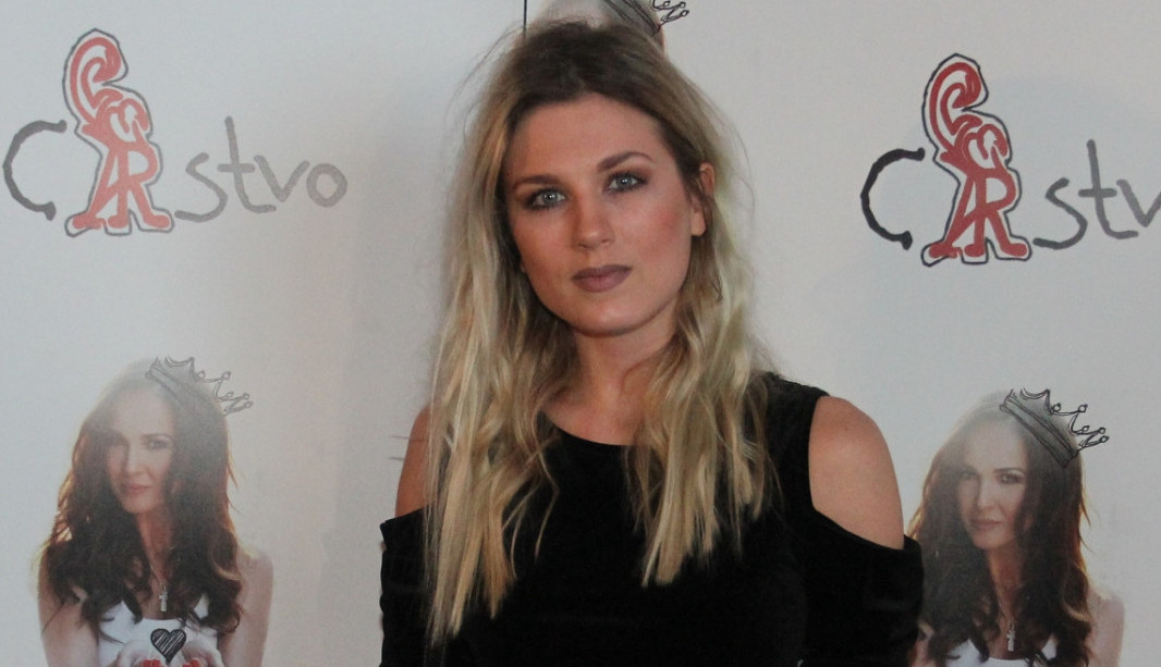 Malo da PARATE OČI: Nevena Božović na krstarenju sa mužem koji je opasan frajer! (FOTO)