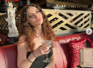 MISICA BEZ ŠMINKE! Ovo je devojka koja pomera granice lepote (FOTO)