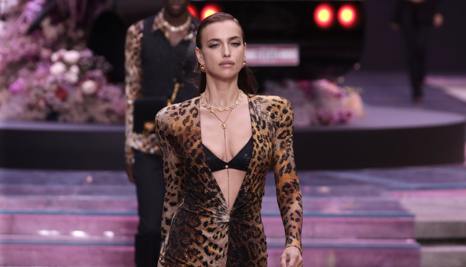 TOP 5 NAČINA KAKO DA NOSITE GLOMAZNE KAPUTE, A DA IZGLEDATE ZAVODLJIVO! Irina Šajk zna kako ( FOTO)