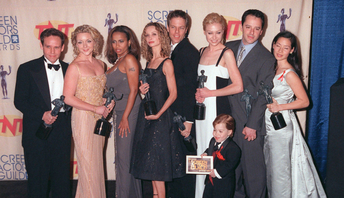 KAKO SU ZAVRŠILI GLUMCI IZ KULTNE SERIJE ALI MEKBIL? Od droge, bipolarnog poremećaja i lezbejstva, evo kako danas izgledaju čuveni junaci! (FOTO)