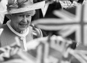 Umrla KRALJICA ELIZABET: Znala je da će preuzeti dvor, udala se za rođaka, nadimak dobila od dede: Zanimljive činjenice o najdugovečnijoj vladarki  Velike Britanije