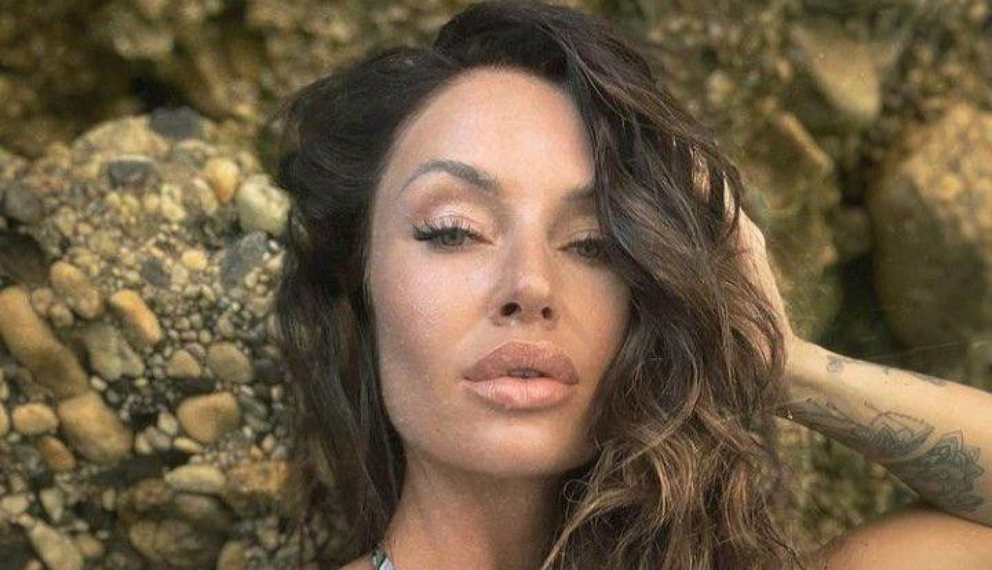 Katarina Živković U CRNOJ ČIPKI od koje srce ubrznao kuca! (FOTO)