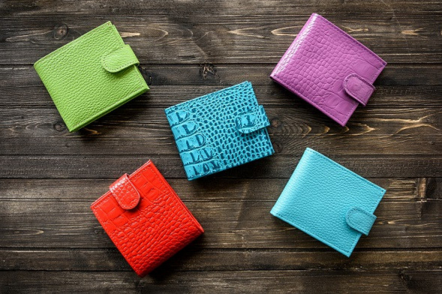 AKO ŽELITE NOVAC, boju novčanika uskladite sa datumom rođenja, evo kako