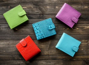 AKO ŽELITE NOVAC, boju novčanika uskladite sa datumom rođenja, evo kako