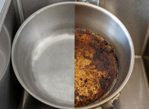 Rešite se ZAGORELIH  ostataka na šerpama uz 2 sastojka: Jednostavni trik naših baka da posuđe zablista (FOTO)