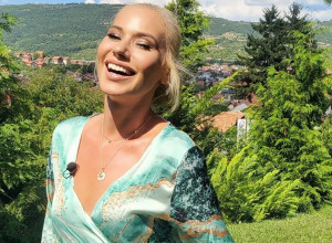 OBJAVA VODITELJKE SLAGALICE IZAZVALA POMAMU! Nakon ove njene potvrde koja žena ne bi bila sa njim? (FOTO)