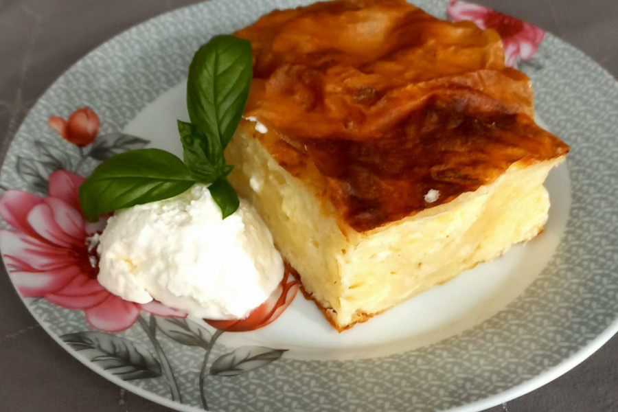 PREUKUSNA GIBANICA, MEKŠA I UKUSNIJA NE POSTOJI! Napravite odličan obrok po starom domaćem receptu