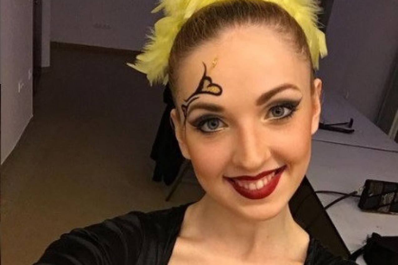 POZNATOJ BALERINI PALA FASADA NA GLAVU! Njena sudbina potresla je čitavu naciju, a tokom borbe za život u bolnici pojavio se ON, i lekari su grcali u suzama! (FOTO)