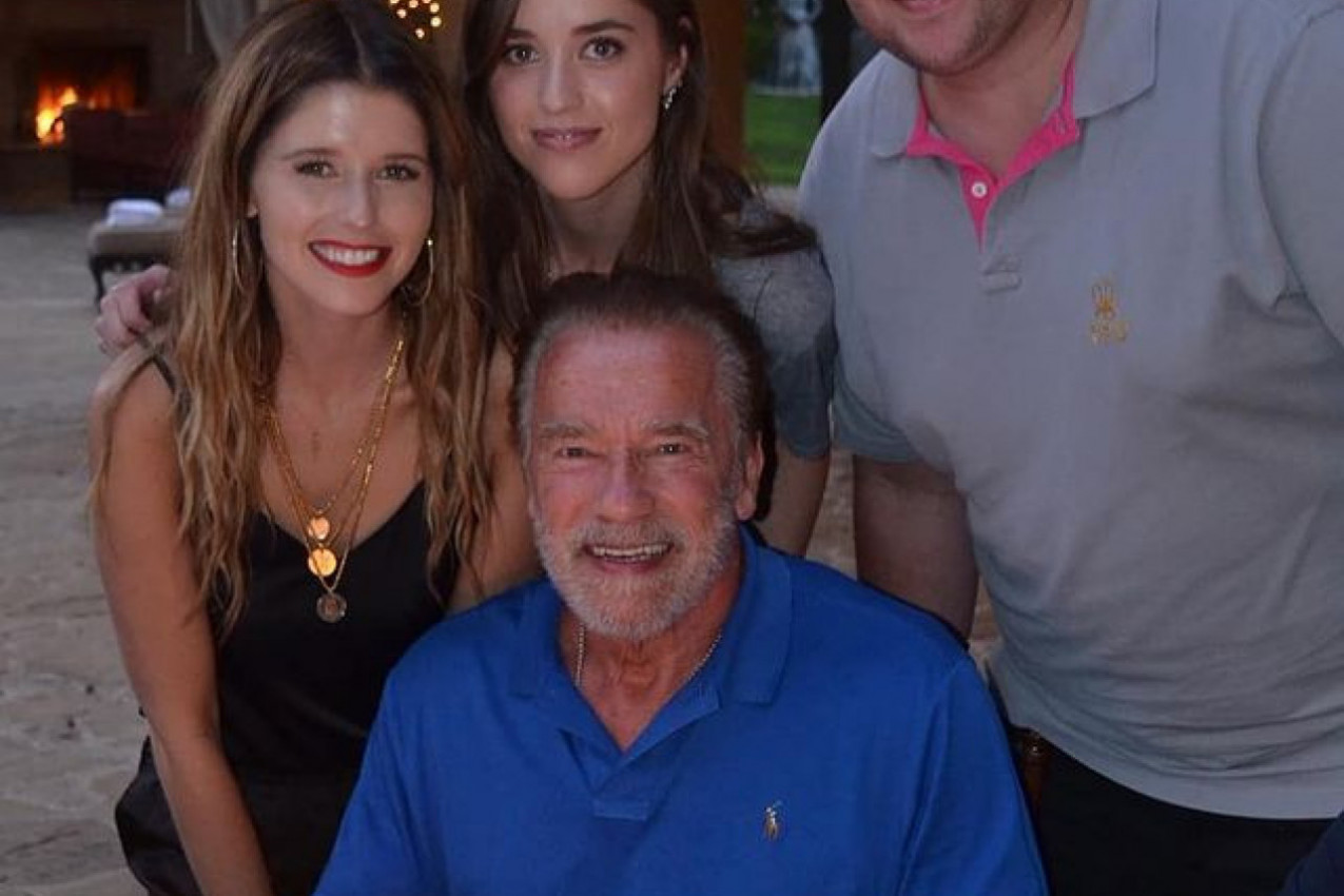 ŠTA SE DESILO ŠVARCENEGEROVOM SINU? Ovo je neverovatno, bio je toliko gojazan da se krio od ljudi! (FOTO)