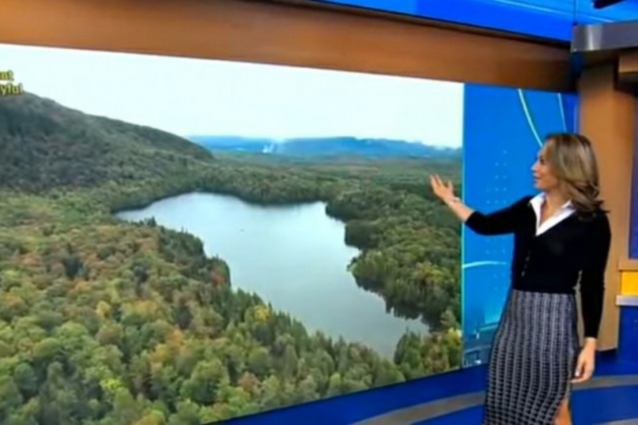 Voditeljku vremenske prognoze isprozivali da se oblači kao prostitutka! SKANDAL NA TELEVIZIJI! (FOTO)