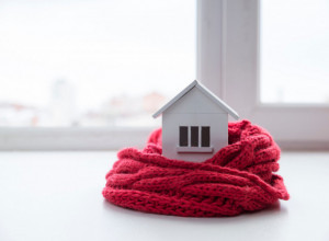 7 NAČINA DA  UTOPLITE DOM AKO U NJEMU NEMA GREJANJA! Da li su ovo rešanja za predstojeću zimu od koje mnogi strepe?