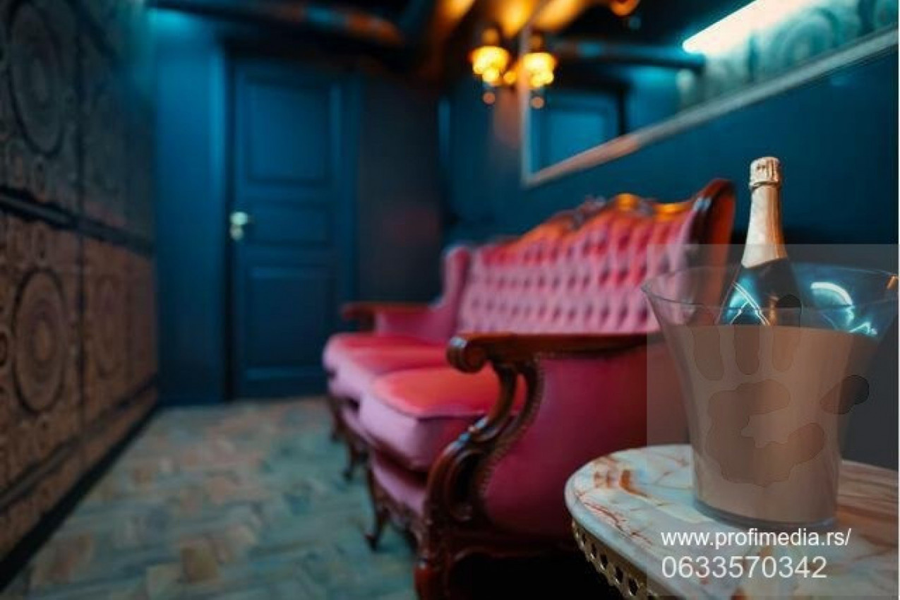 NAPUNIO SAM 26 I KONAČNO OTIŠAO U STRIPTIZ BAR, a tamo me je dočekao šok! Ispovest mladića iz Beograda o iskustvu sa plesačicama oko šipke potpuno je neverovatno!