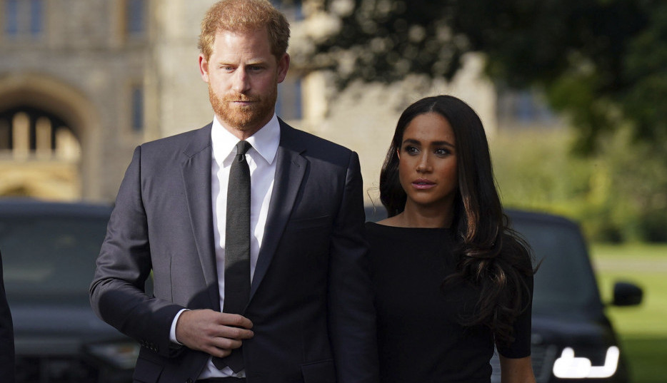 BESRAMAN POTEZ MEGAN MARKL KOJI JOJ HARI NEĆE OPROSTITI: Isplivao snimak sa sahrane kraljice Elizabete, ovo je nedopustivo! (VIDEO)