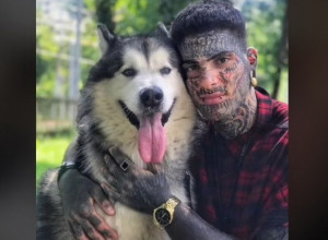 TRI GODINE UKLANJA TETOVAŽE S LICA! Pogledajte očaj kroz koji prolazi, već sada je neprepoznatljiv, ljudi iznenađeni njegovim likom!