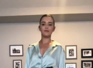 DVE KOŠULJE JEDNA HALJINA! Da li biste ikad obukle ovakvu kreaciju, izgleda zaista fascinantno? (VIDEO)