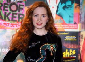 OVAJ SIMPTOM NIKAD NEMOJTE DA IGNORIŠETE, ON JASNO UKAZUJE NA RAK! Glumica je godinu dana gledala nešto na svom vratu i nije reagovala! (FOTO)