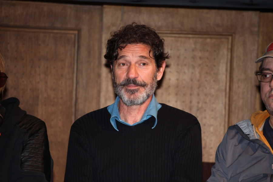 Najteži zadatak u ovom surovom svetu je ostati čovek.