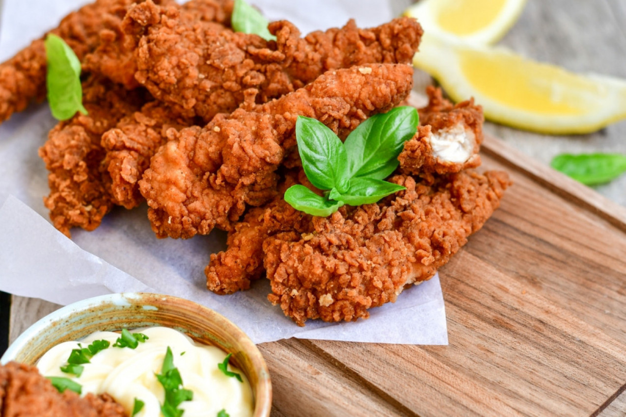 POHOVANE ŠNICLE SA TAJNIM SASTOJKOM! Jednostavan i sočak ručak za celu porodicu! (FOTO)