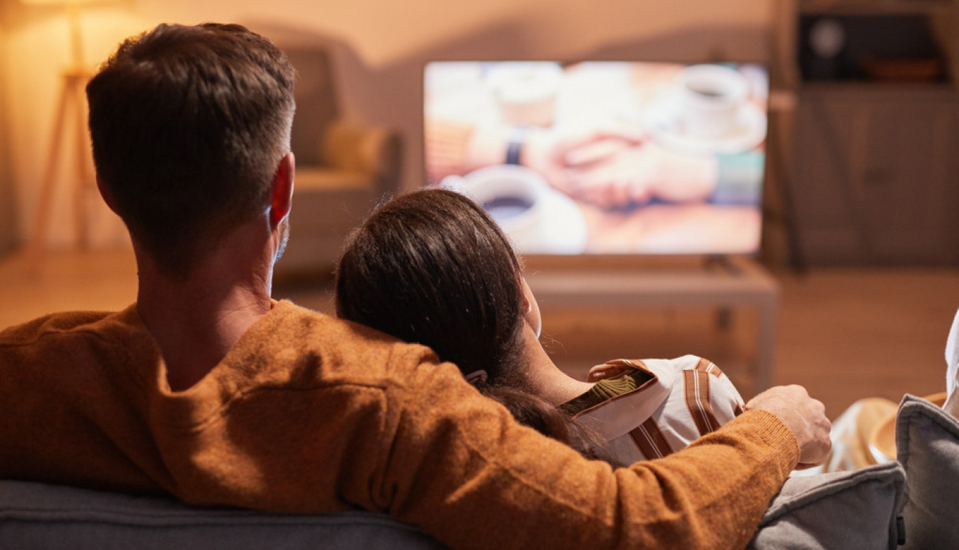 SASTANAK JE BIO SAVRŠEN, sve je vodilo ka krevetu, a onda je on ugledao nešto na njenom nožnom prstu! Skočio je kao oparen, više se nije javio!