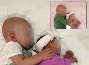 Taman što sam izašla iz porodilišta s bebom SAZNALA SAM DA SAM OPET TRUDNA! Neverovatna priča mlade žene obišla svet: Uživam da ih gledam da rastu zajedno! (VIDEO)