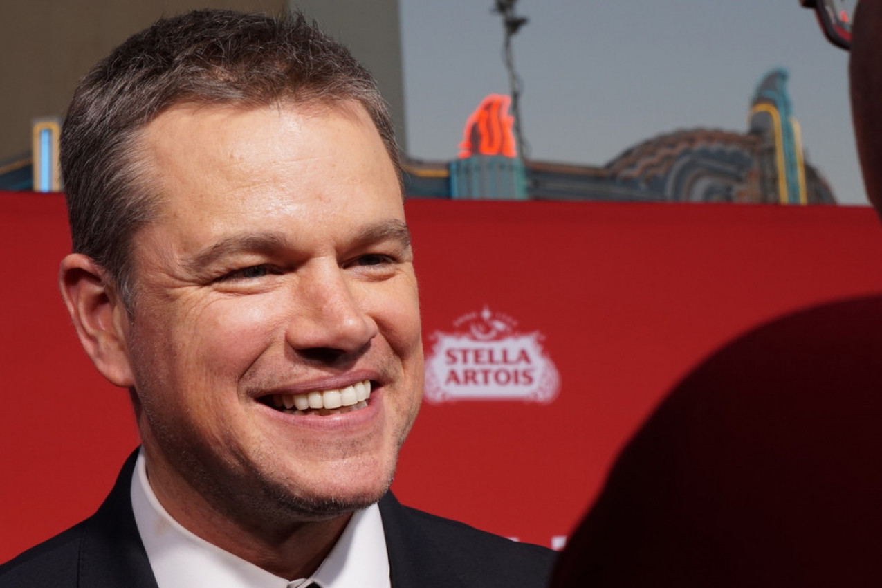 Met Dejmon je bežao od obožavalaca, a onda je NABASAO NA ŽENU SVOG ŽIVOTA! Čuveni glumac je partnerku upoznao kao po scenariju za film!