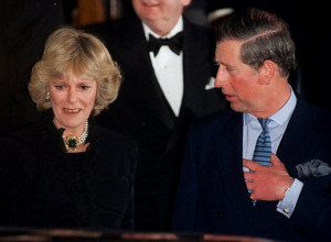 OTKRIVENA VEZA KRALJA ČARLSA I KAMILINOG SINA: Ove informacije bi mogle napraviti pometnju na dvoru nakon krunisanja novog britanskog vladara!