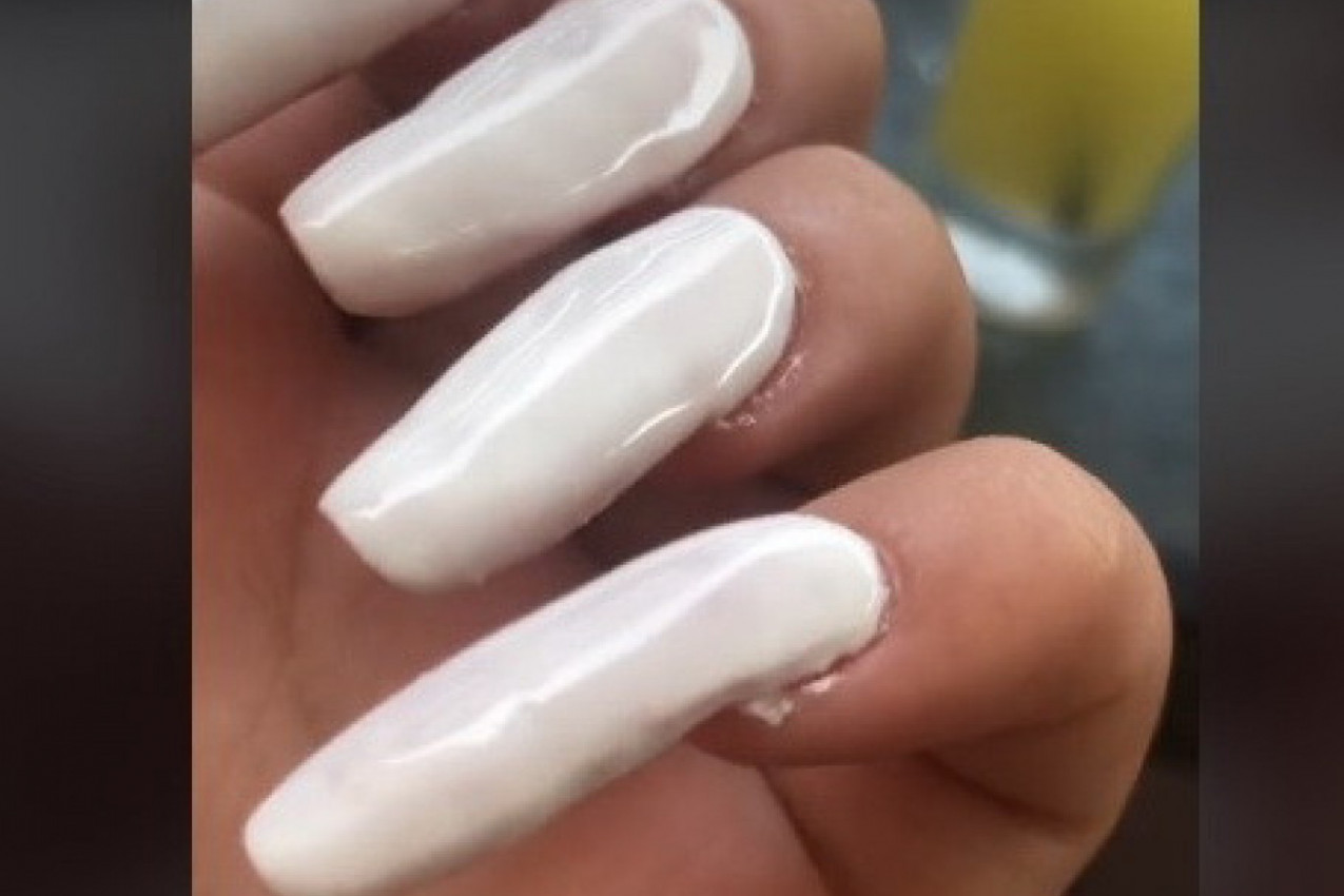 NOKTI IZ CRNOGORSKOG SALONA LEPOTE ZAPANJILI REGION: Magdalena je za ovo platila 60 evra, a pozadina je još šokantnija! (VIDEO)