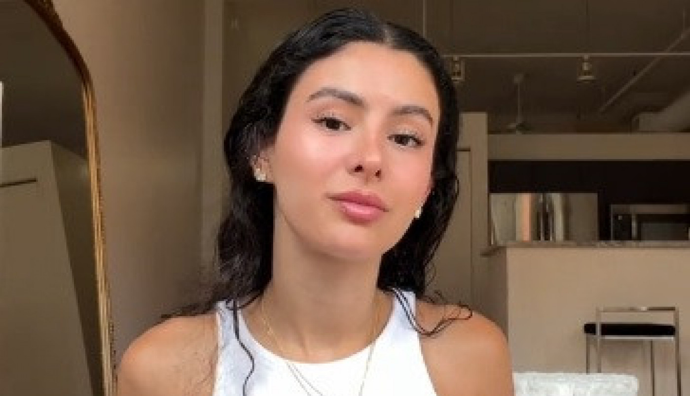 SUŠITE KOSU PEŠKIROM? Odmah prestanite s tim ritualom, inače ćete ostati bez nje (VIDEO)