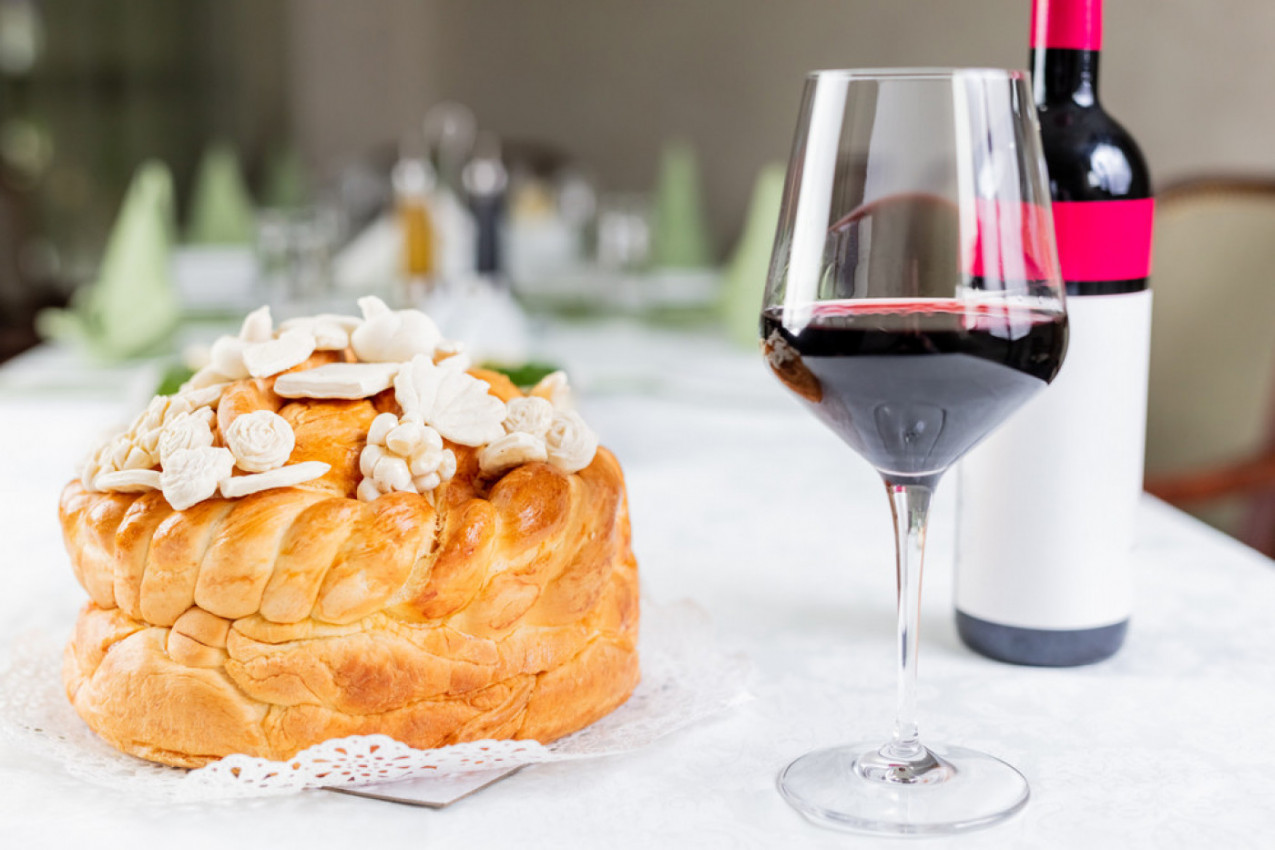 POSNI SLAVSKI KOLAČ: Budite ponosni na svoje umeće!